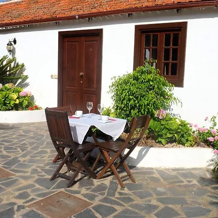 Charming In Silos 80m² With Terrace Apartment